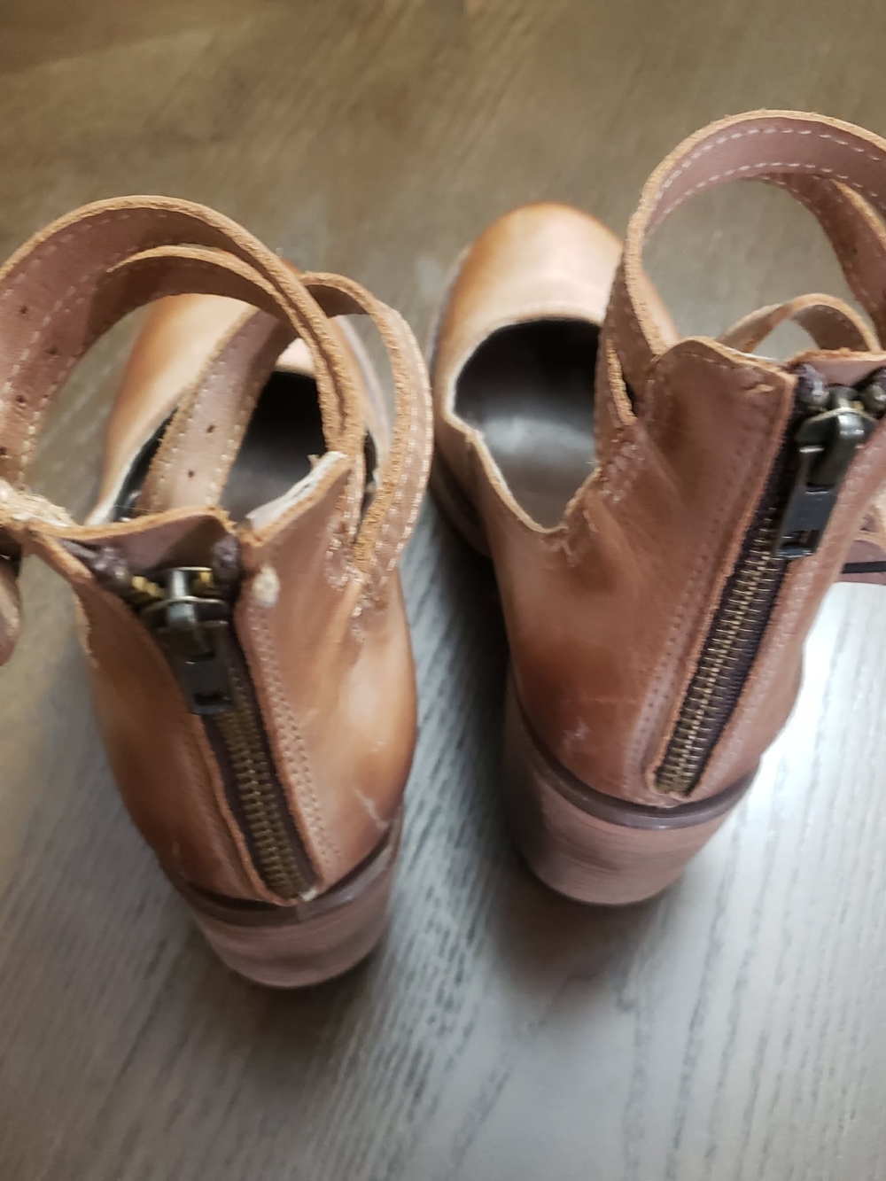Freebird by Steven Randi Women's Tan Leather Ankle-Strap Block Heels Size 6 - Picture 6 of 9